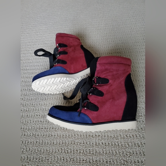 New✨ Millie's Suede Wedge Ankle Boots - Picture 1 of 7